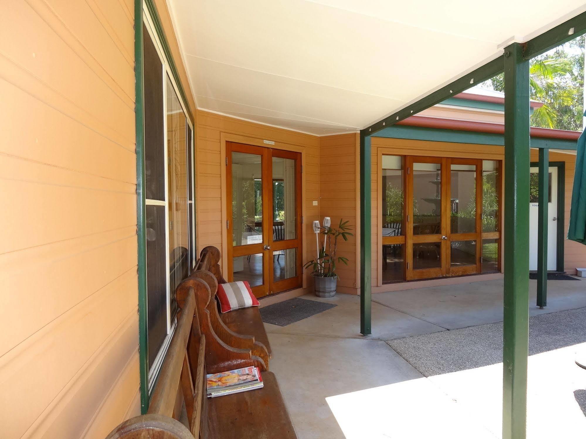 The Arabella North Coast Motel Wollongbar Exterior foto